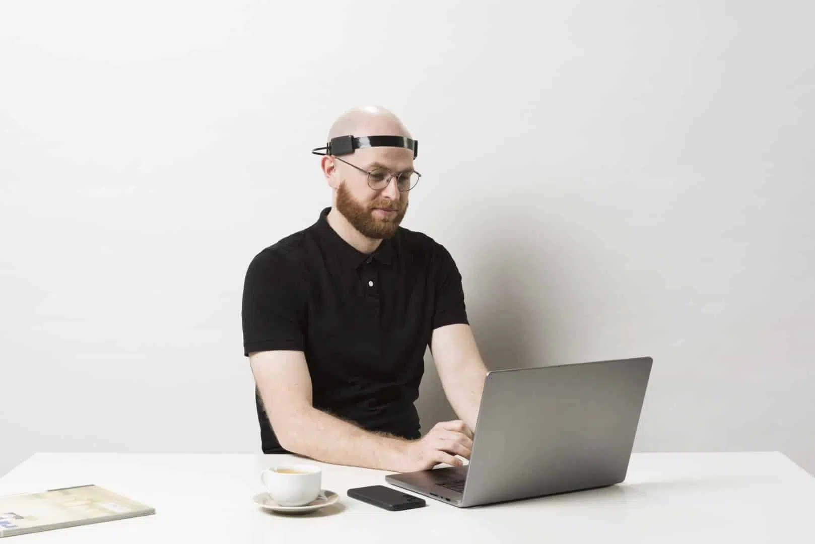 Neuroadaptive Technology and Brain-Computer Interfaces: Toward a Future of Conversing with Our Minds - BrainAccess Neuroadaptive Technology and Brain-Computer Interfaces: Toward a Future of Conversing with Our Minds - BrainAccess